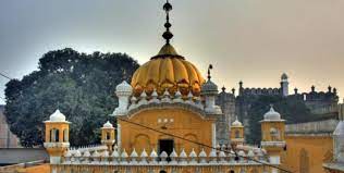 Gurdwara Dera Sahib dome, Lahore